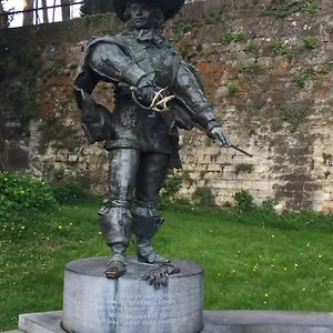  Frühstückspension Artagnan